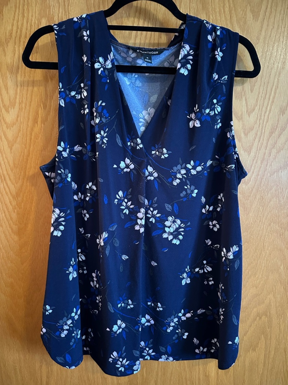 NWOT 41 Hawthorn Gabriella Top XL